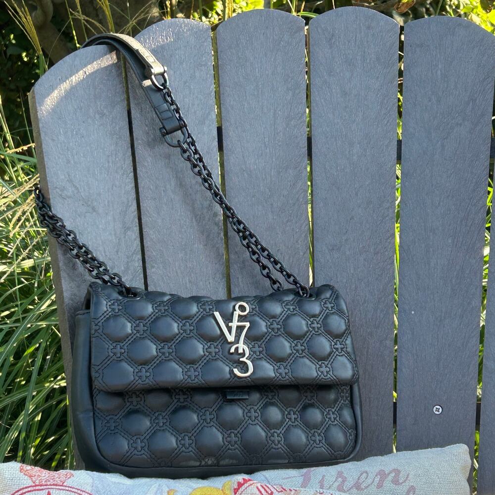 V°73 Marzia shoulder bag - black quilted eco-leather